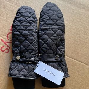 Calvin klein mittens OS